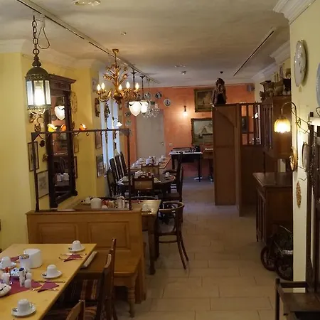 Wos Hotel بوروسيا مونشنغلادباخ