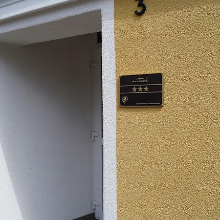 Select Mönchengladbach