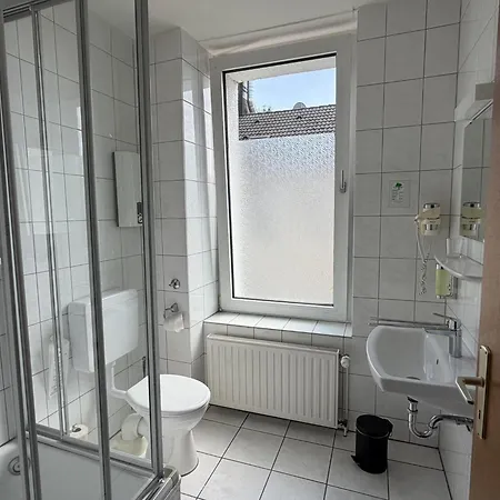Hotell Wos Mönchengladbach