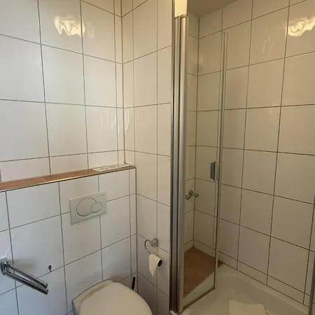Hotell Wos 3*