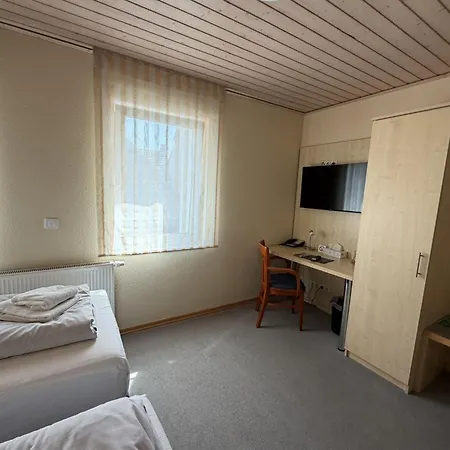 Hotell Wos Mönchengladbach