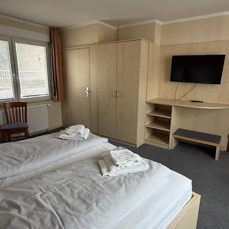 Wos Hotell