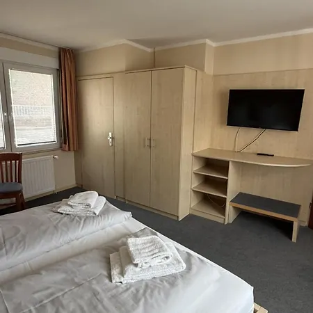 Wos Hotell 3*