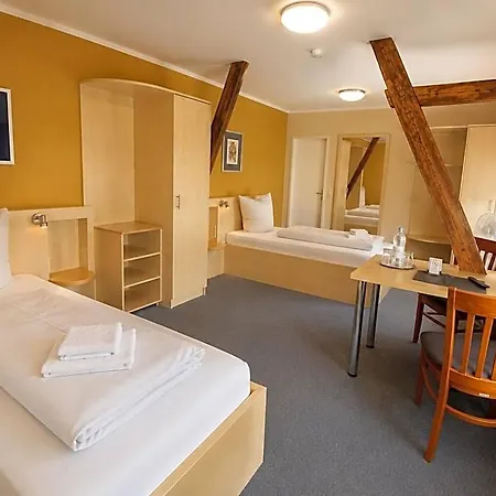 Wos Otel Mönchengladbach