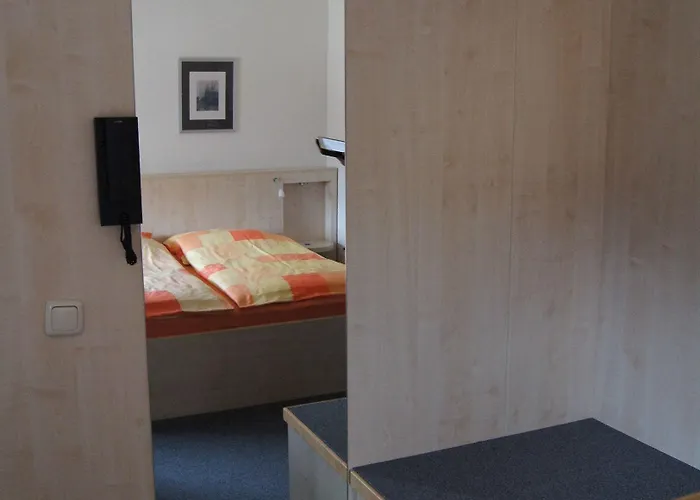 Select 3* Mönchengladbach