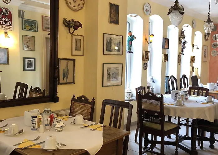 Select 3* Mönchengladbach